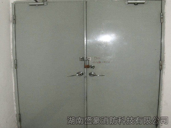钢质防火门