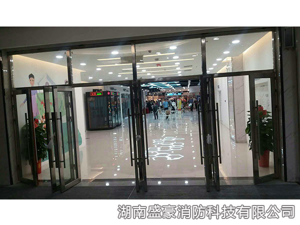 玻璃防火门